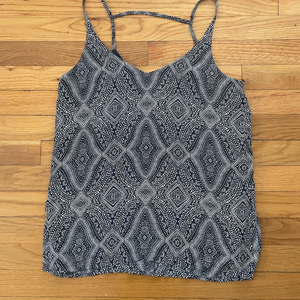 Patterned Black and White Women's Top